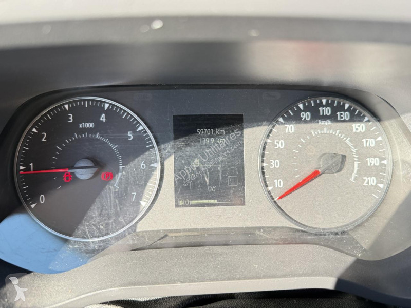 عربة نفعية Nissan PRIMASTAR Acenta 2.8t L1H1...
