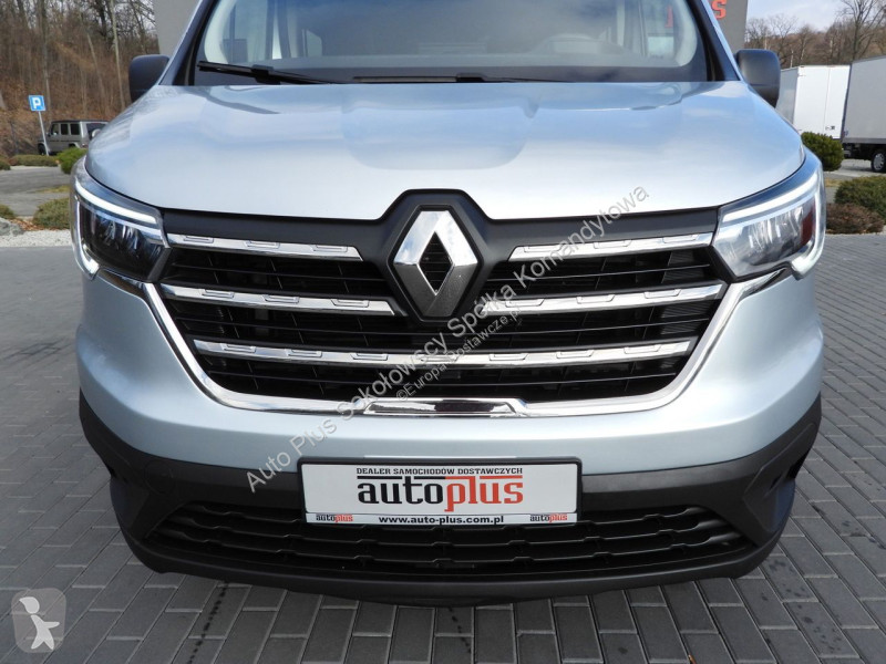 Лекотоварен автомобил Renault  TRAFIC