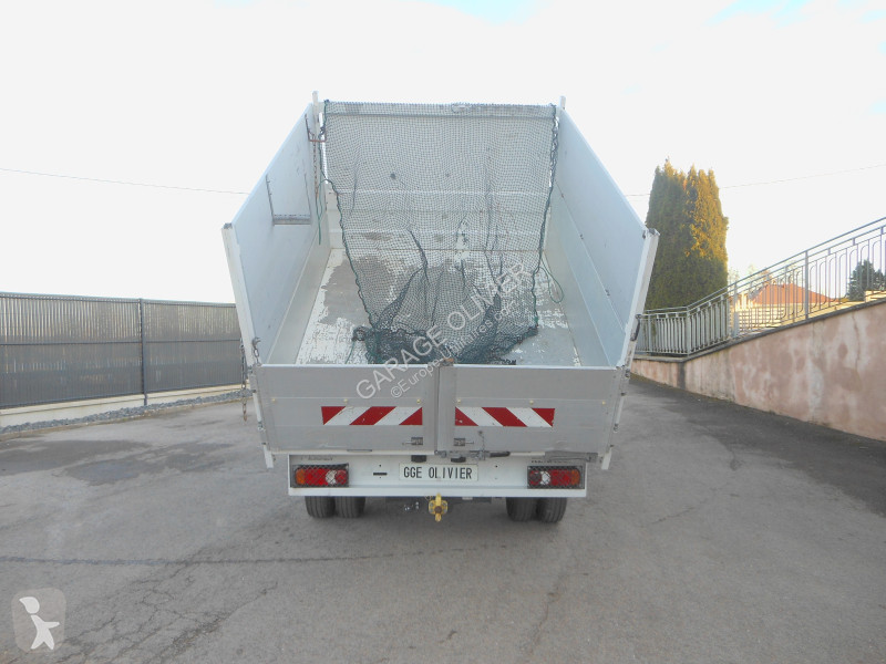Véhicule utilitaire Renault Châssis Cabine...