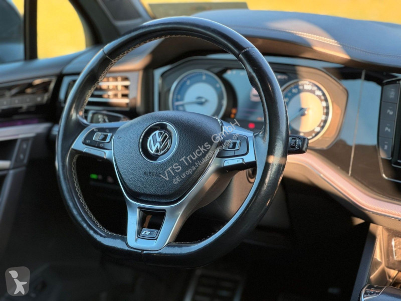 عربة نفعية Volkswagen R-Line 4Motion