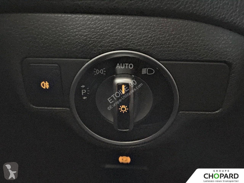 Veicolo commerciale Mercedes GLA 200 d 7-G DCT