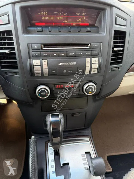 Furgoneta Mitsubishi GLS 3.8 - V6 , 4x4 , 7...