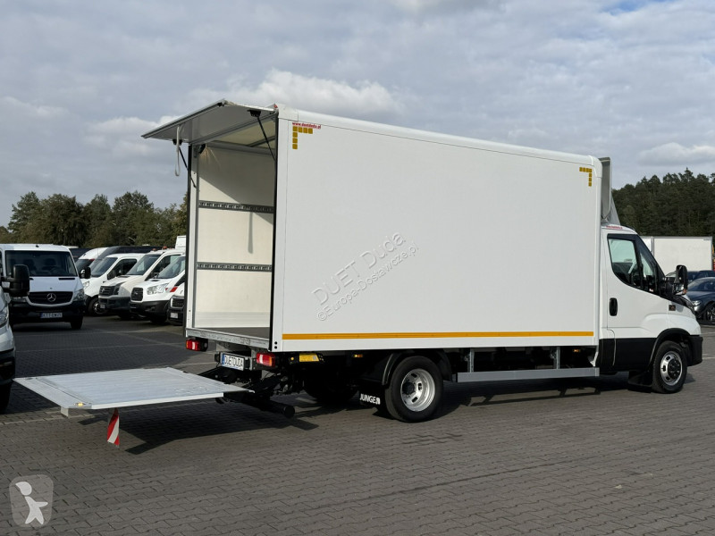 Furgoneta Iveco 35C16 V