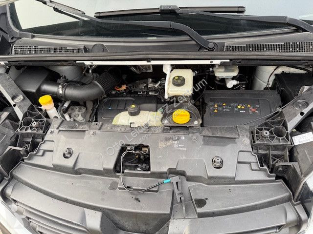 Renault TRAFIC Transporter