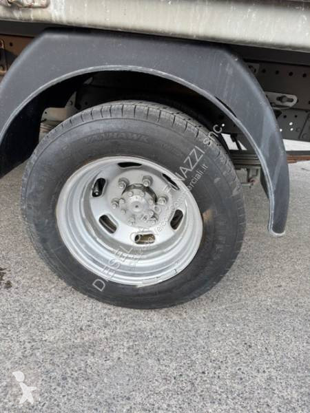 عربة نفعية Iveco