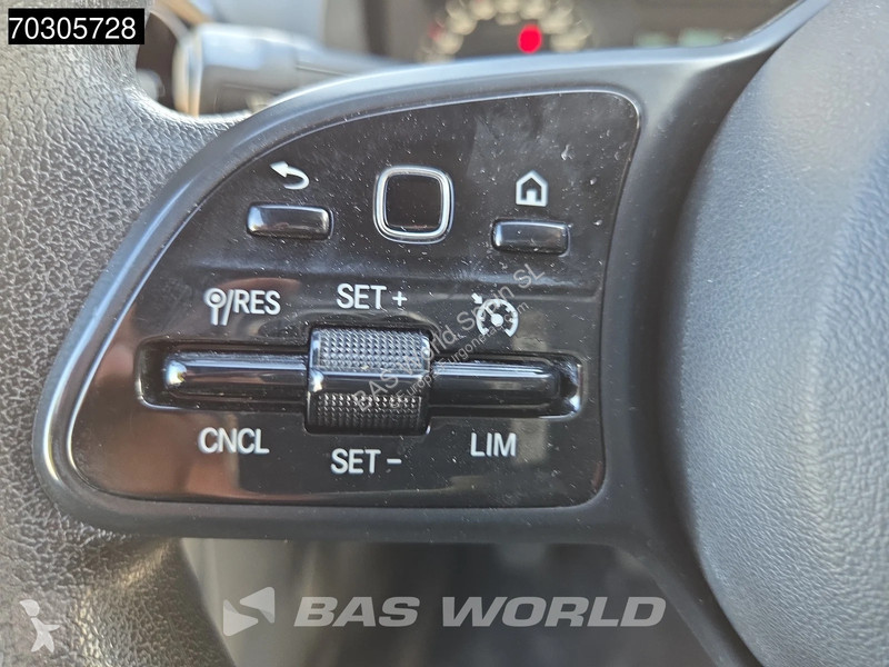 عربة نفعية Mercedes 311 CDI L2H2 - Aire...