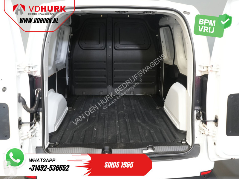 Furgoneta Mercedes 112 CDI 3 Pers./ LED/...