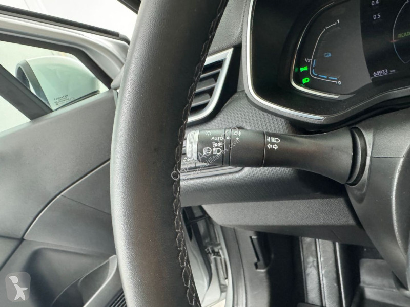 Furgoneta Renault 1.6 E-Tech 140 Business
