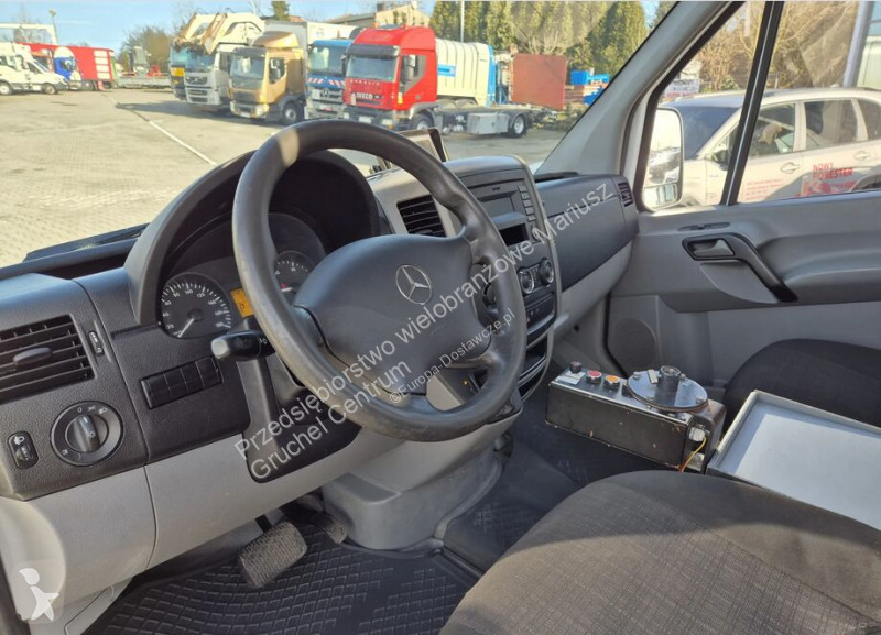 Лекотоварен автомобил Mercedes Sprinter 316 CDi