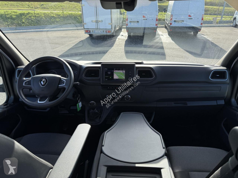 Véhicule utilitaire Renault MASTER Grand...