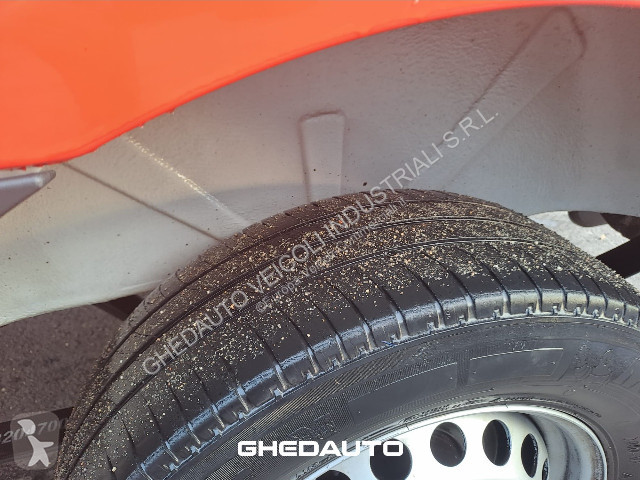 عربة نفعية Mercedes Sprinter I 413 CDI -...