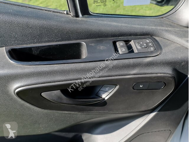 Véhicule utilitaire Mercedes Sprinter 317...