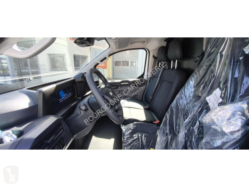 Véhicule utilitaire Ford TRANSIT CUSTOM 2.0...