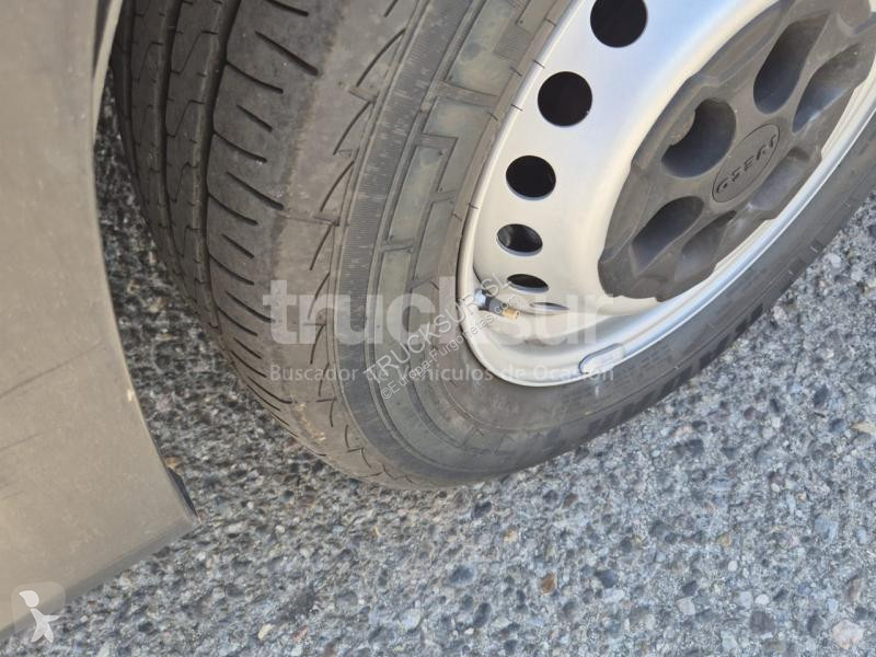 Furgoneta Iveco  DAILY 35S16 12M3