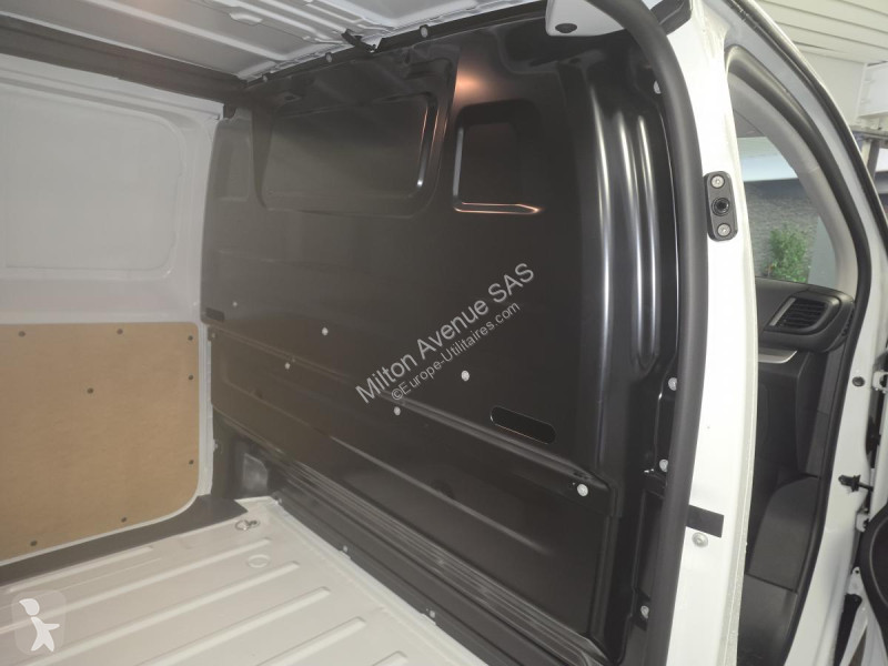 Véhicule utilitaire Opel VIVARO M 2.0 BlueHDi -...
