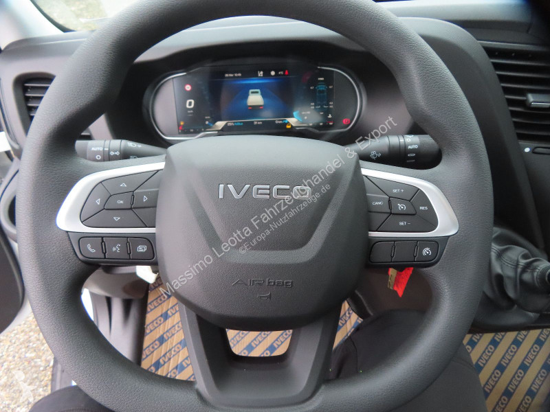 Véhicule utilitaire Iveco 35C16 3,0 Rd.3000...