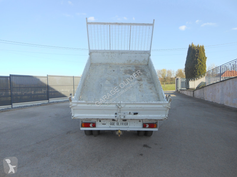 Véhicule utilitaire Renault Châssis Cabine...