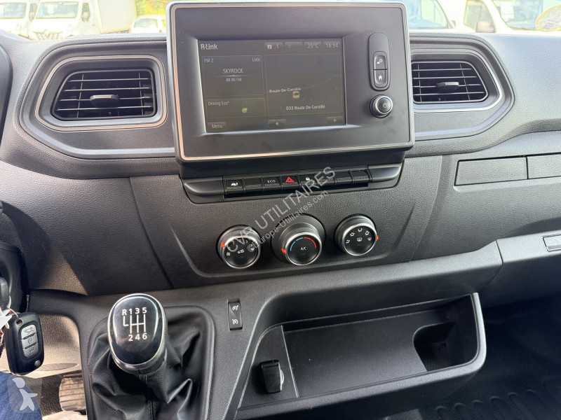 عربة نفعية Renault MASTER III FG F3500 L2H2 2.3...