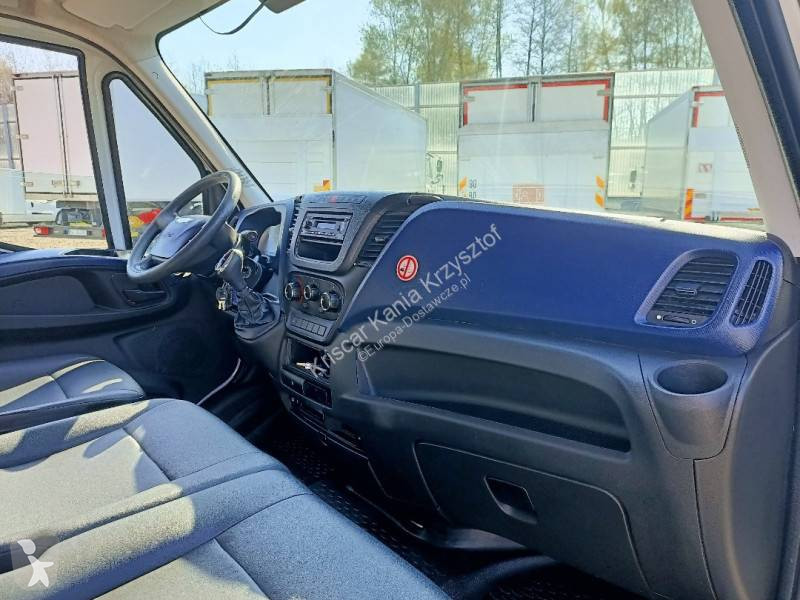 Samochód dostawczy Iveco