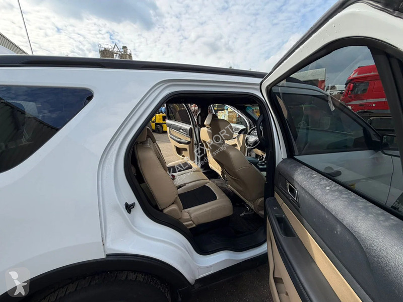 عربة نفعية Ford 3.5 V6 Petrol Automatic Gearbox...