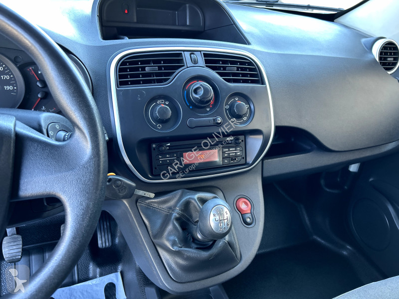 Véhicule utilitaire Renault Maxi Grand Volume...