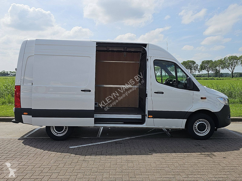 Užitkové vozidlo Mercedes 317 L2H2 Mbux RWD Euro6!