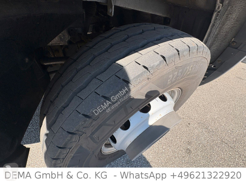 عربة نفعية Iveco...