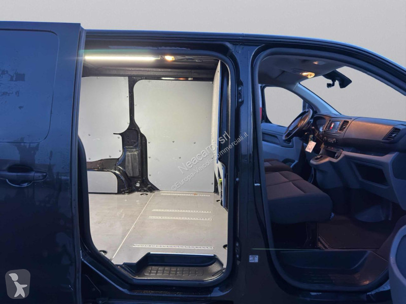 عربة نفعية Opel