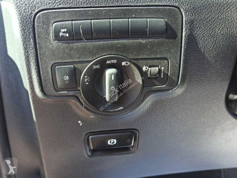 Veicolo commerciale Mercedes III - vito 114 cdi...