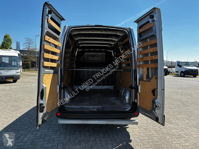 Furgoneta Renault 150.35 L2 H2 2.3 Dci, Airco,...