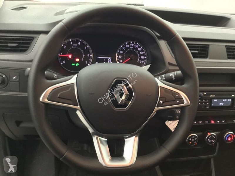 عربة نفعية Renault 1.5 BLUE DCI 75