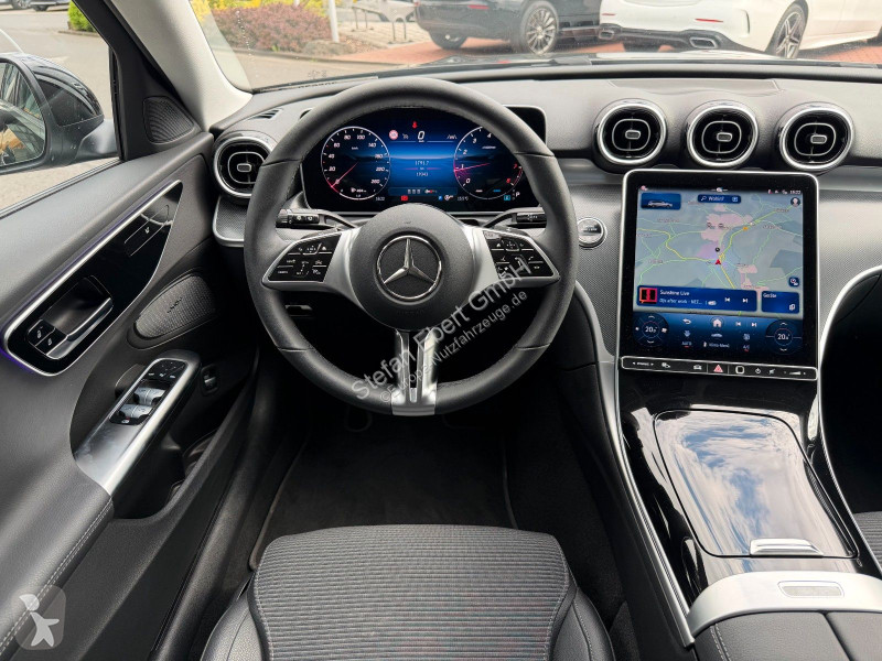 عربة نفعية Mercedes C 180 T Avantgarde...