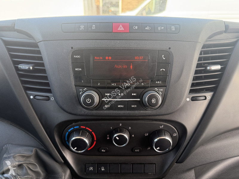 Furgoneta Iveco 35C14 2.3 Kipper Dubbele Cabine...