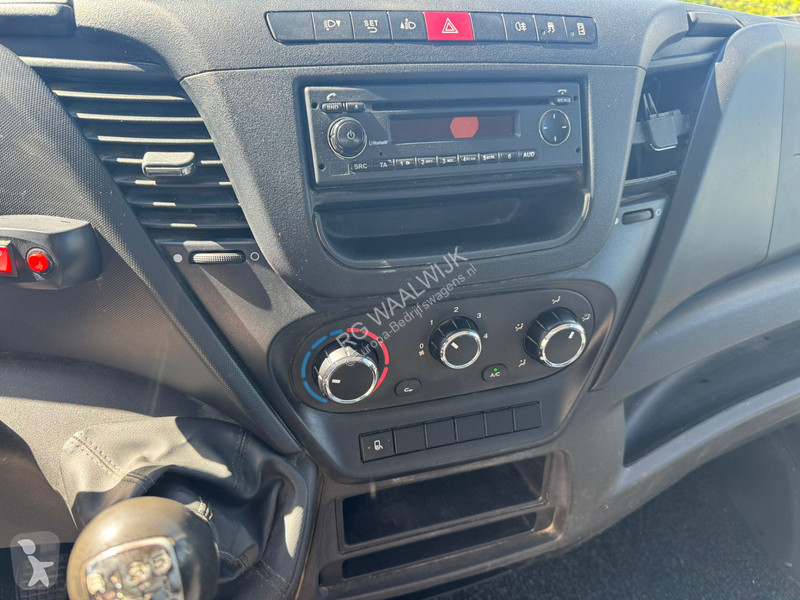 عربة نفعية Iveco 35C16