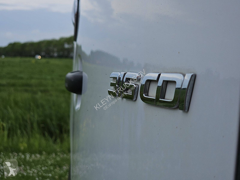 Véhicule utilitaire Mercedes 316 L2H2 Mbux RWD...