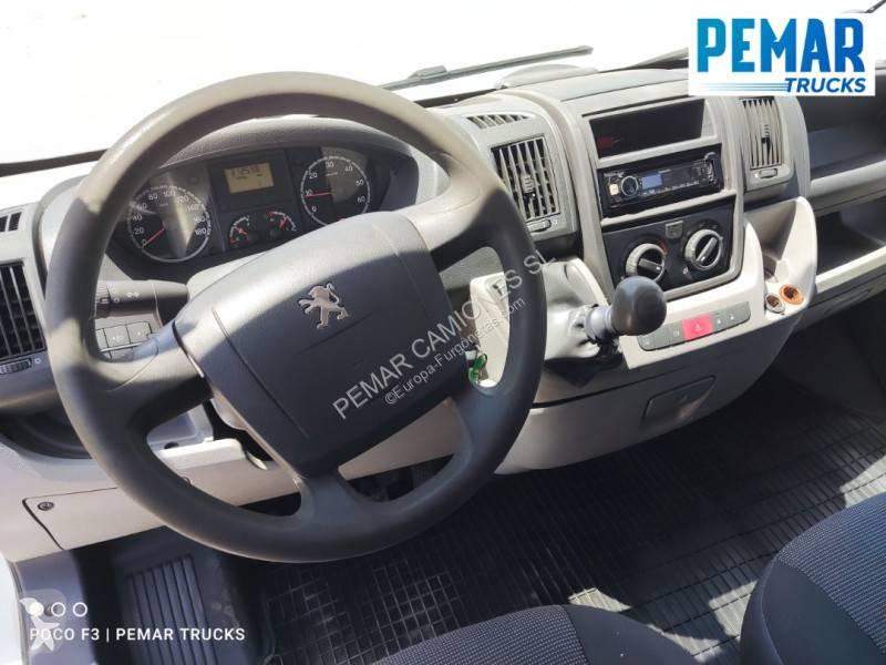 Furgoneta Peugeot