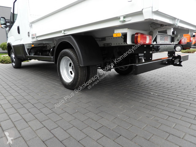Samochód dostawczy Iveco 35C16 DAILY