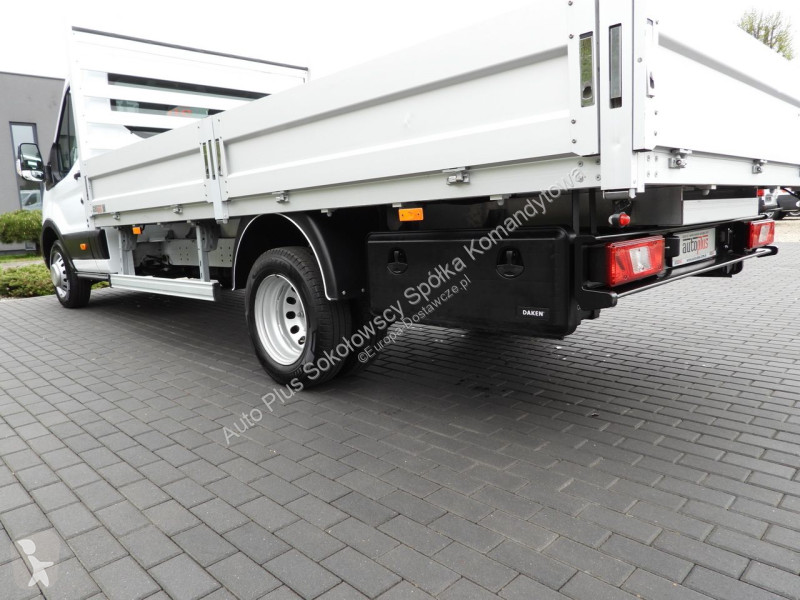 Samochód dostawczy Ford  TRANSIT
