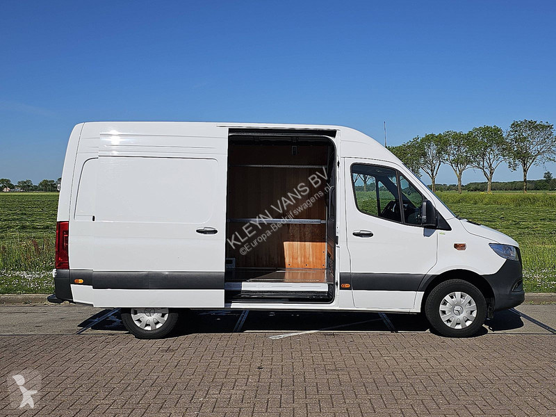 Furgoneta Mercedes 317 L2H2 Mbux RWD Euro6!