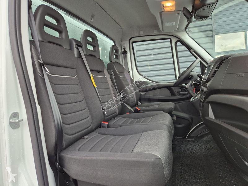 Furgoneta Iveco 35-180 BVA BENNE + COFFRE