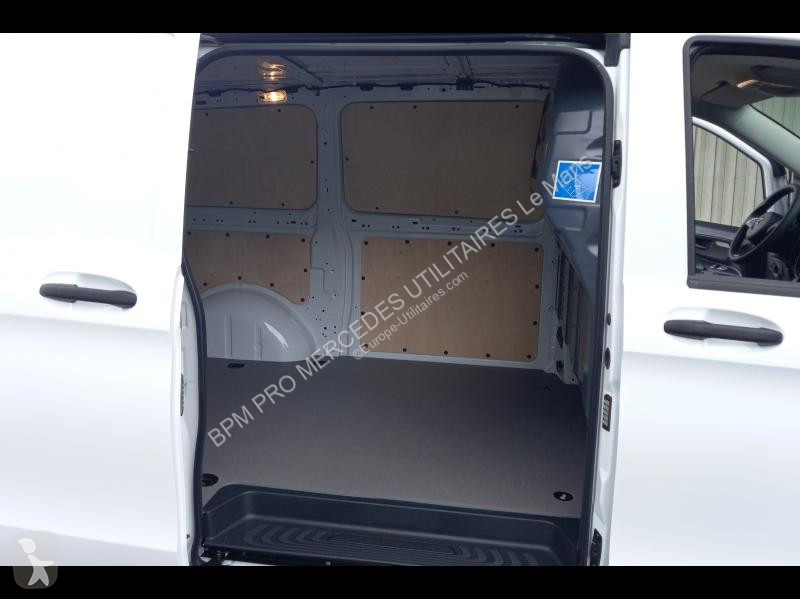 Véhicule utilitaire Mercedes Vito Fg 112 116ch...