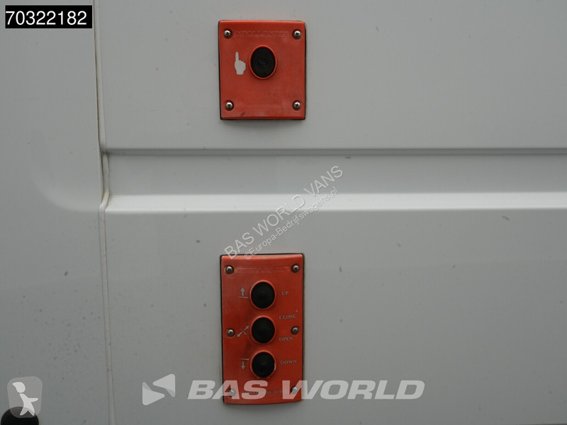Véhicule utilitaire Opel 140PK 500kg...