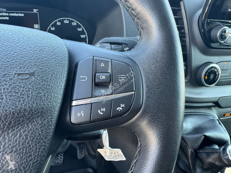 Véhicule utilitaire Ford 350 L2H2 2.0 EcoBlue...