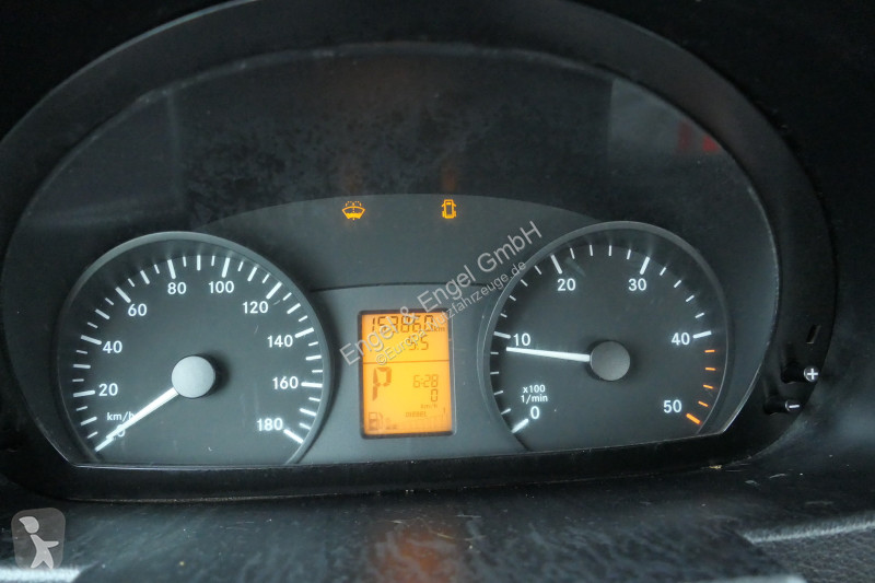 Nyttofordon Mercedes Sprinter 209 CDI DoKa AHK