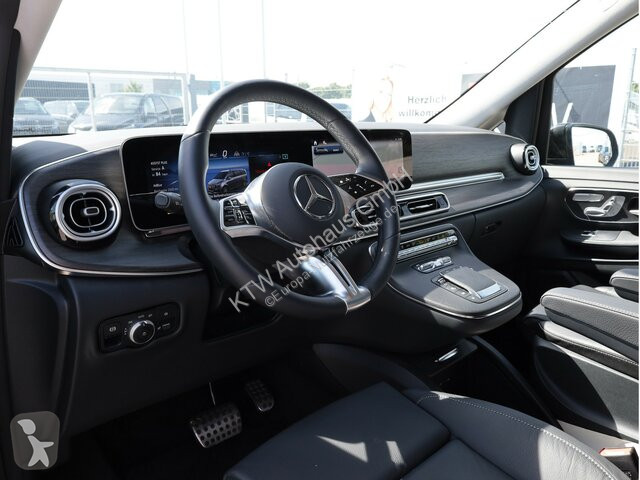 عربة نفعية Mercedes V 220 d...