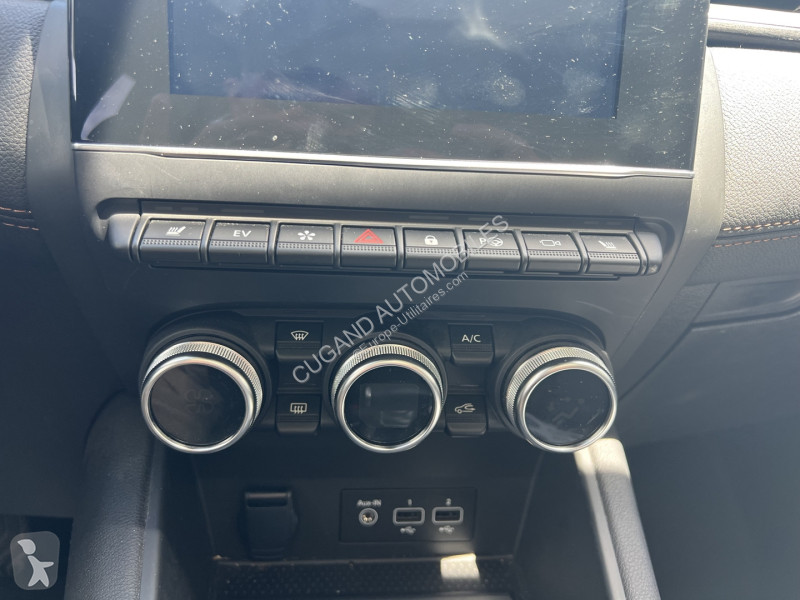 Furgoneta Renault CAPTUR II 1.6 E-TECH  FULL...
