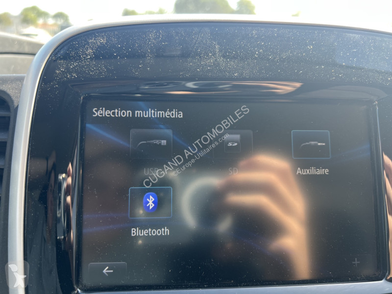 Furgoneta Renault TRAFIC III FG L1H1 1000 2.0...