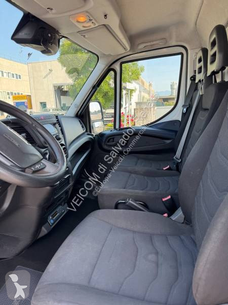 Furgoneta Iveco