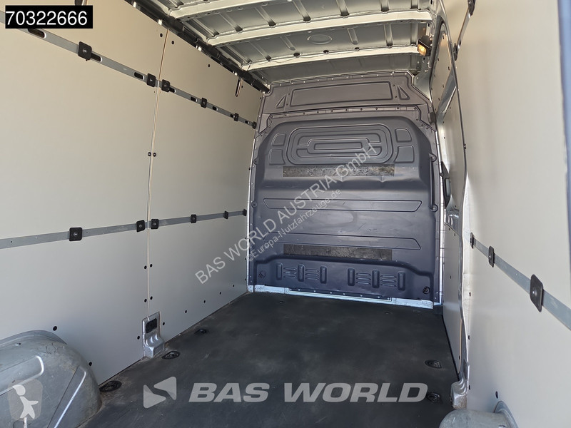 عربة نفعية Mercedes 215 CDI Automatik 150PS...
