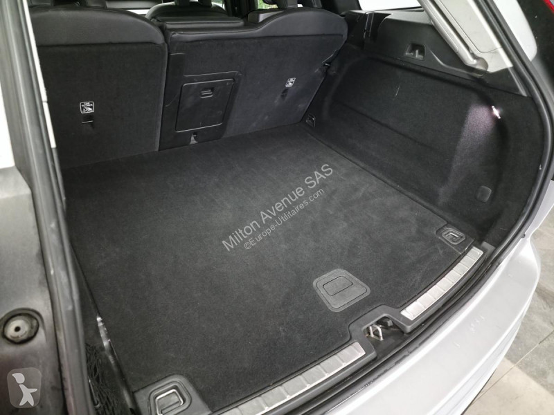 Samochód dostawczy Volvo XC60 B4 Micro-Hybride...